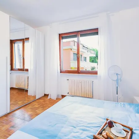 Silent Apartment Apartman